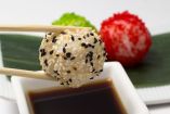Sencillas bolitas de sushi con solo 4 ingredientes, para una cena rápida