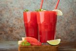 Agua de sandía con limón y menta: receta fácil y refrescante