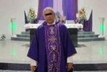 El sacerdote Noel Sebastián