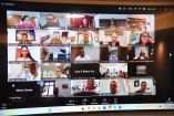 La SEP alista 32 foros para regular el uso de redes sociales en planteles y ordenó la transición de escuelas militarizadas hacia un modelo de paz.