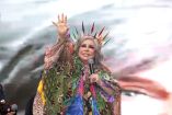 Verónica Castro no aparecía tras su coronación en el pride.