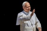 El papa León XIV clausuró en Asís el GO! Franciscan Youth Meeting y celebró una inédita misa en la Porciúncula a 800 años de la muerte de San Francisco.
