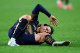 Sebastián Córdova se rompió los ligamentos de la rodilla izquierda.