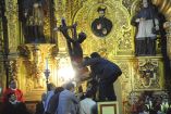 El rector de la catedral, José Antonio Carballo García, destacó que contar con una réplica del Cristo Negro abre la posibilidad de sacar la imagen a las calles de la Ciudad de México.