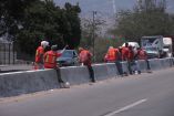 Tres trabajadores de Caminos y Puentes Federales