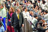 El rector de la UNAM, Leonardo Lomelí Vanegas, realizó ayer un recorrido de supervisión en el Palacio de los Deportes, en el último día de aplicación del examen de control para ingreso a licenciatura.