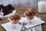 El mousse de chocolate sin huevo es una receta muy sencilla.