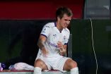 Franco Mastantuono dejó una imagen de su molestia tras ser sustituido de su primer partido en la Serie A con la Fiorentina después de haber sido cedido por el Real Madrid.