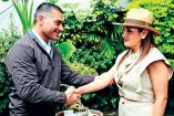 Omar García Harfuch y Grecia Quiroz.