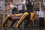 ICE planea invertir hasta 2 millones de dólares en perros robot SPOT para operativos migratorios y de seguridad.