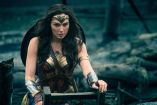 La interpretación de Gal Gadot como Wonder Woman es recordada.