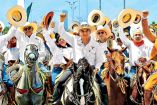 Américo Villareal, gobernador de Tamaulipas, durante la Cabalgata de la Unidad.