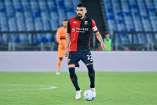 Johan Vásquez disputó 78 minutos en la derrota del Genoa ante Lazio en el Estadio Olímpico de Roma.