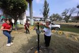 A un año de la volcadura en La Concordia, familiares y amigos rindieron homenaje con ofrendas y una misa en memoria de las 32 víctimas del accidente.