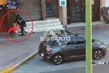 La Secretaría de Seguridad Pública informó que el sujeto fue capturado cuando a través de las cámaras de seguridad del C4 lo detectaron cuando llevaba a cabo el hurto.