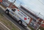 Elementos de la Policía Municipal acudieron hasta la secundaria para controlar la situación y procedieron con la detención del adolescente.