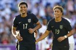 Malik Tillman (izquierda) fue quien comenzó la carcajada