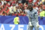 Lionel Mpasi, portero del Congo