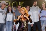 Paulina Rubio se mantiene al margen de la polémica que rodea a la nueva serie de Timbiriche.