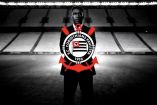 Clarence Seedorf fue anunciado como nuevo DT del Corinthians