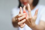 Hábitos que ayudan a proteger tus articulaciones de la artritis