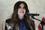 La administración de Donald Trump solicitó la renuncia de Kimberly Guilfoyle como embajadora en Grecia en medio de una investigación por presuntas irregularidades.