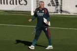 José Mourinho retomó en la rueda de prensa previa a su duelo de Champions la polémica por las marcaciones arbitrales en España.