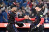 Brandon Valenzuela busca convertirse en el primer mexicano en ganar el Guante de Oro como catcher en Grandes Ligas.