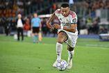 Kylian Mbappé jugando.