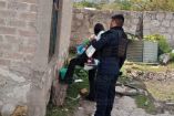 policías