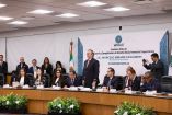 Ebrard también explicó que la posición histórica de México ha sido mantener separados los asuntos comerciales y deseguridad