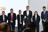 La presidenta Claudia Sheinbaum acompañada de representantes del gobierno y de AMPIP en la presentación de proyectos de inversión.