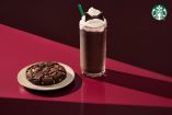 Starbucks lanzó un frappe edición especial que tiene referencias a Salem y Sabrina.