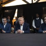 Tras arresto de Maduro, Trump lanza advertencias a líderes latinoamericanos.