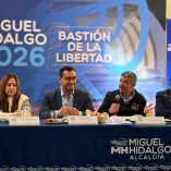 El alcalde, Mauricio Tabe