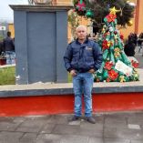 Las autoridades iniciaron una investigación, pero todavía se desconocen los motivos que condujeron a su homicidio, pues sus vecinos lo consideraban una persona tranquila.