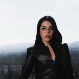 Kenia Os anuncia el listening party de “K de Karma”