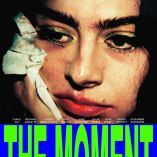 Charli XCX regresa con 'The Moment'