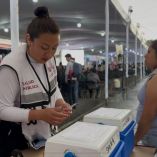 Gran parte de las vacunas se han aplicado en puestos móviles instalados en colonias, centros de trabajo y puntos de alta afluencia