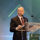 El director de la AEI, acompañado de los miembros de la embajada estadounidense y dos colaboradores venían en la misma unidad que se precipitó a un barranco.