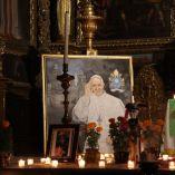 El cardenal Aguiar Retes compartió que decidió presidir la ceremonia religiosa en el templo de la Sagrada Familia en razón de que el Papa Francisco tuvo la formación jesuita.