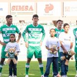 Players of Santos during the 17th round match between Santos and Monterrey as part of the Liga BBVA MX Varonil, Torneo Clausura 2026 at TSM Corona Stadium, on April 26, 2026 in Torreon, Coahuila, Mexico.
