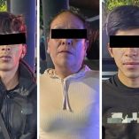 Los detenidos son tres hombres de 24, 18 y 16 años, además de una mujer de 46 años