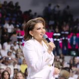 Lorenia Valles destacó en su Segundo Informe que impulsó 29 reformas constitucionales y cumplió los 20 compromisos asumidos con los sonorenses.