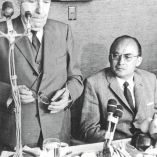 Julio Scherer García, director de Excélsior, y Luis Echeverría Álvarez, presidente de México en la década de los 70, coincidieron en diferentes foros.