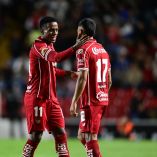 Toluca derrota a Querétaro en la Jornada 5 del Apertura 2026; Helinho anotó golazo de tiro libre.