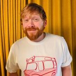 Rupert Grint enfrenta críticas por regresar a Harry Potter.