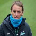 El entrenador del Napoli, Maurizio Sarri, es uno de los posibles reemplazos de Mancini en el Zenit (Foto tomada de:@robymancio)