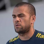 Dani Alves levantó la Copa América por segunda ocasión, tras hacerlo por última vez en 2007. Foto: Reuters