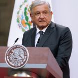 López Obrador afirmó que esta ayuda ha servido para sortear la crisis surgida por la pandemia y que ha evitado que los hospitales se saturen de enfermos del coronavirus. Foto: Cuartoscuro